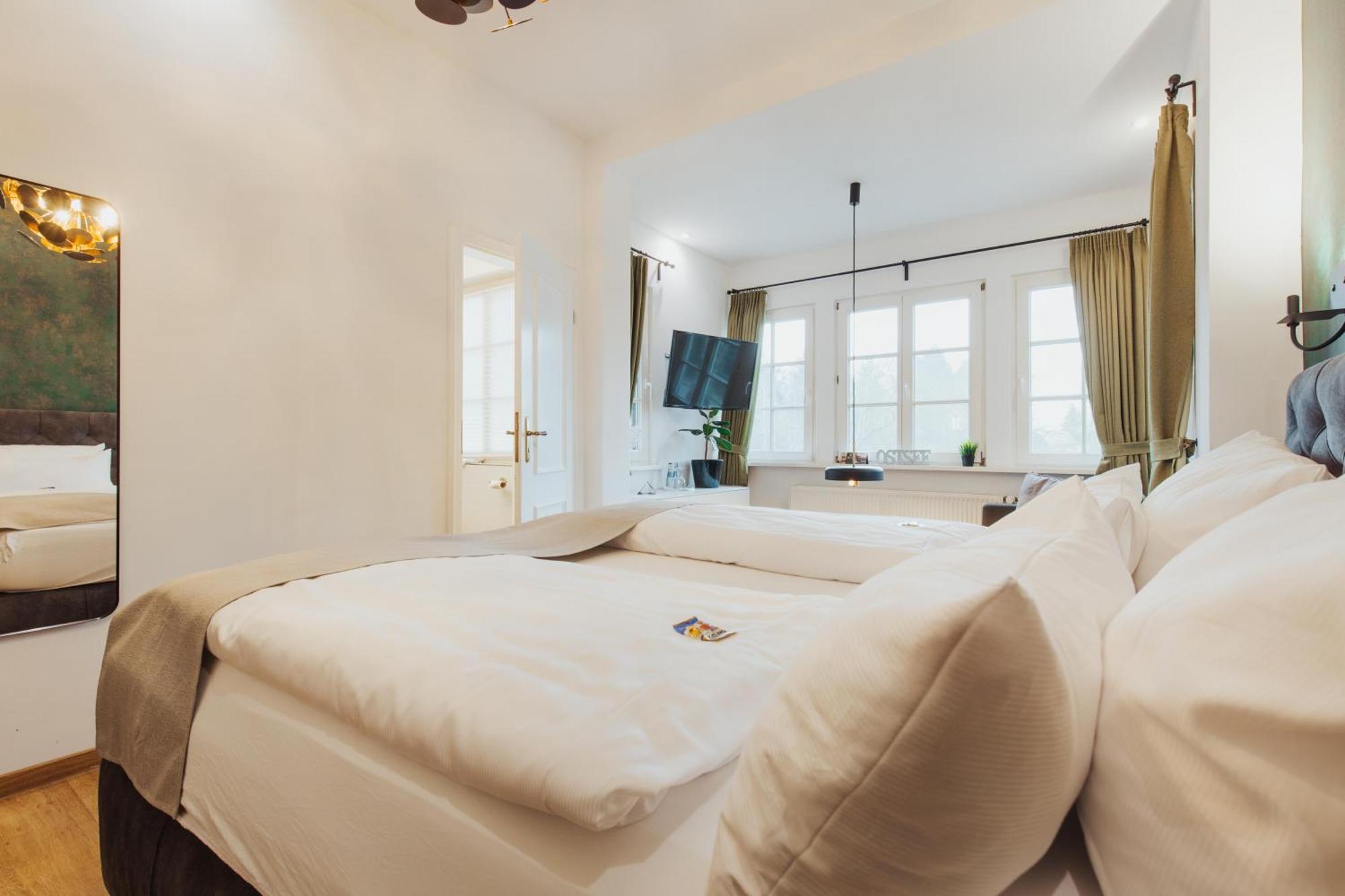 Hotel Butz Шарбойц Экстерьер фото