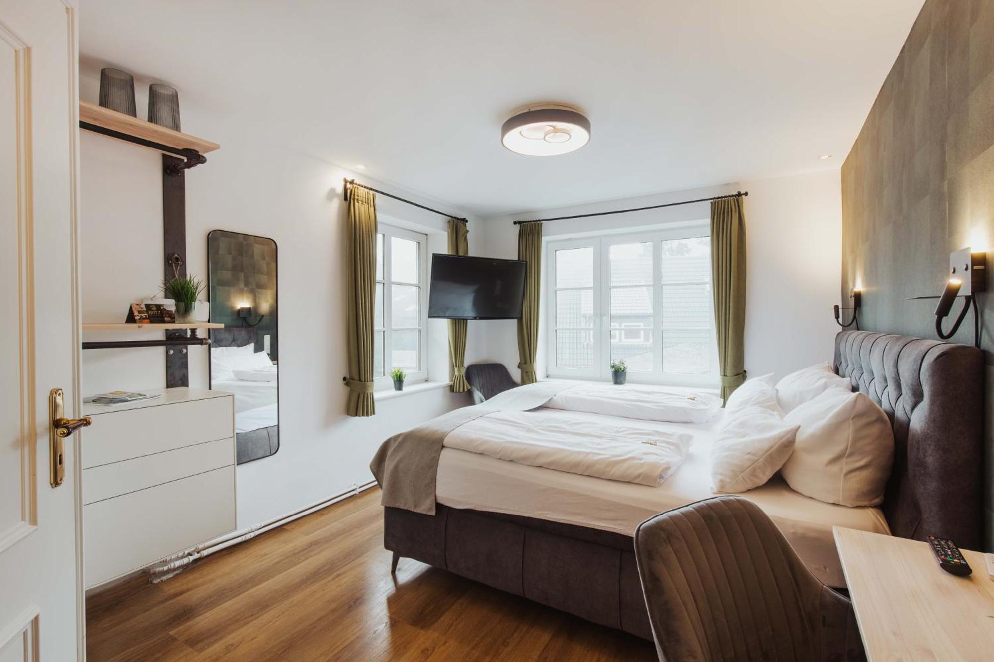 Hotel Butz Шарбойц Экстерьер фото